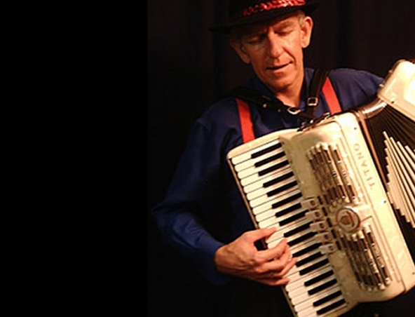 Brisbane Piano Accordion Player A